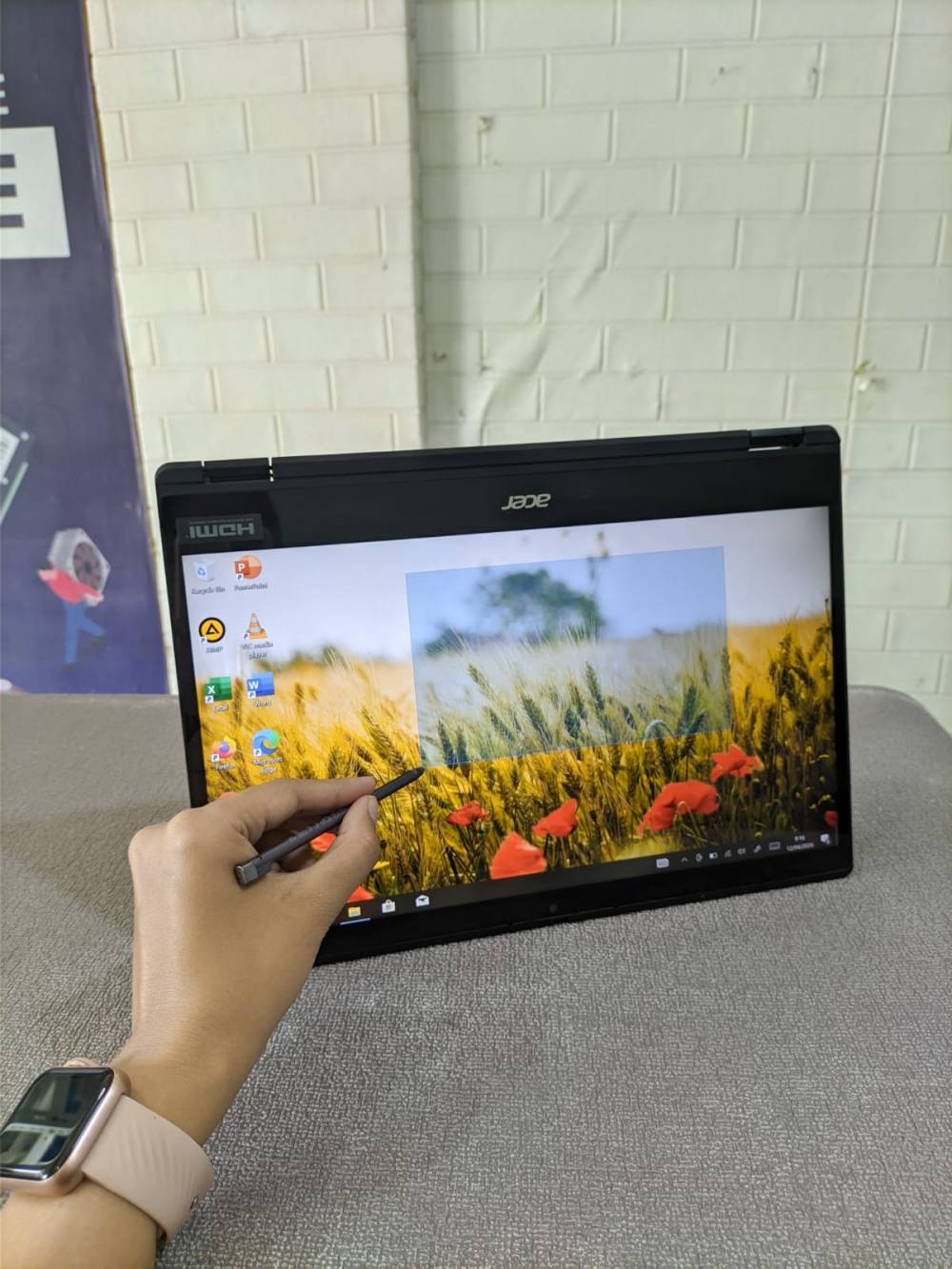 ACER TRAVELMATE SPIN P414RN-51 2IN1 STYLISH FITUR MEWAH